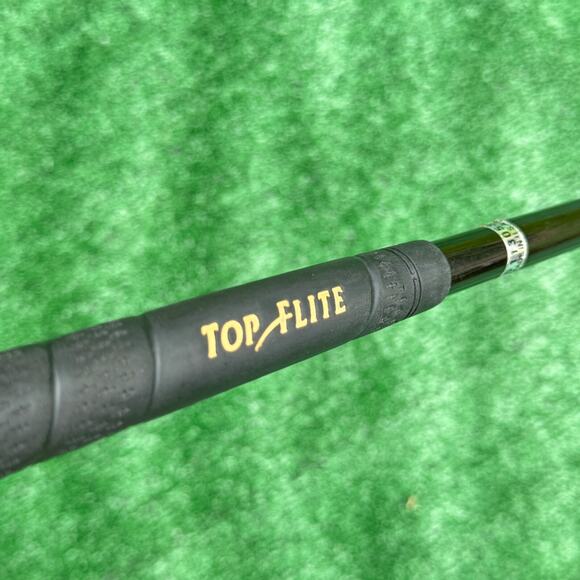 TOP FLITE Tour Ti 8 Iron 36.5" Muscle Graphite Shaft R70 Light Flex RH Excellent - Picture 6 of 8